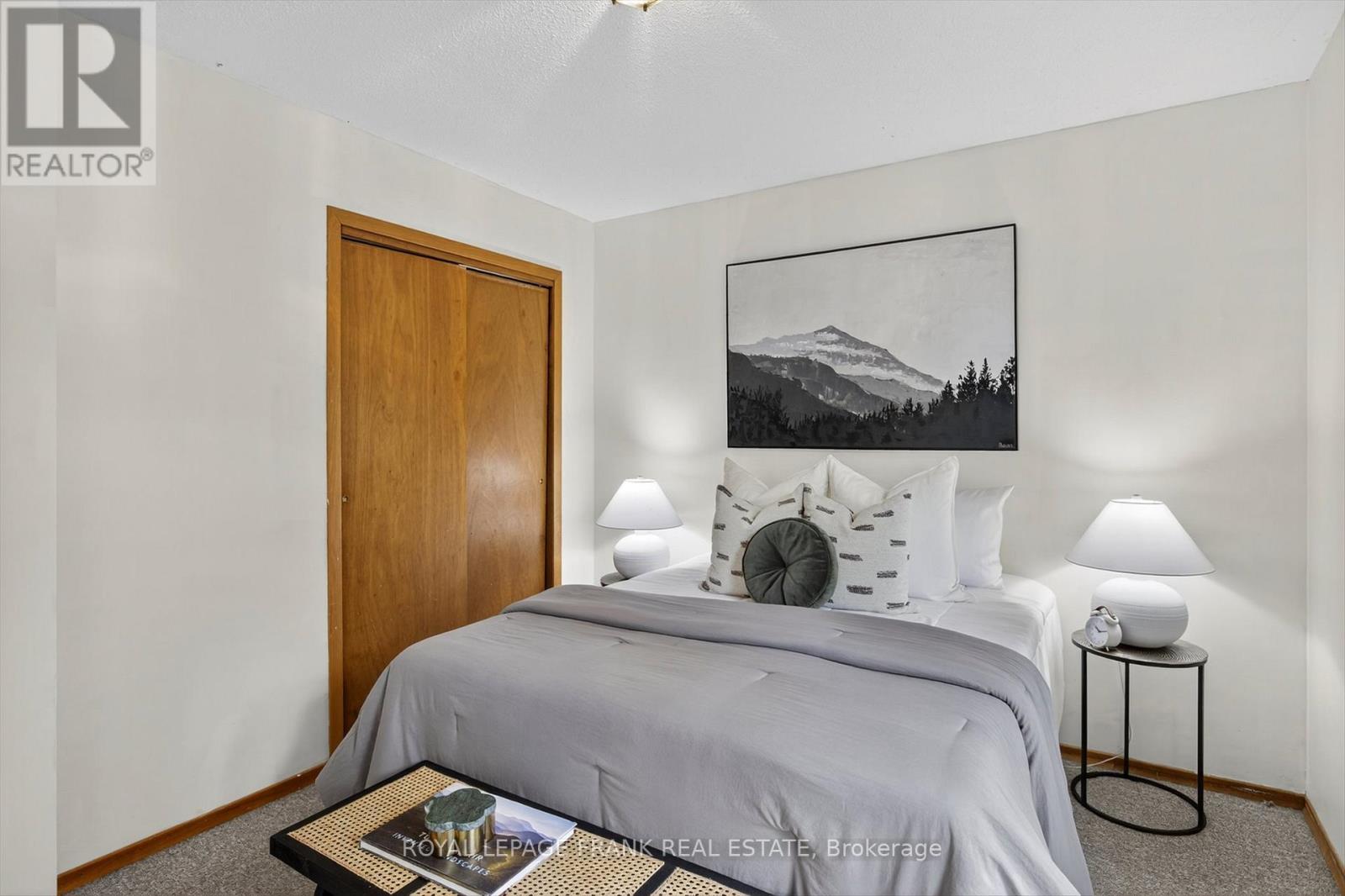 393 Southpark Drive, Peterborough, Ontario  K9J 1C1 - Photo 12 - X12545280