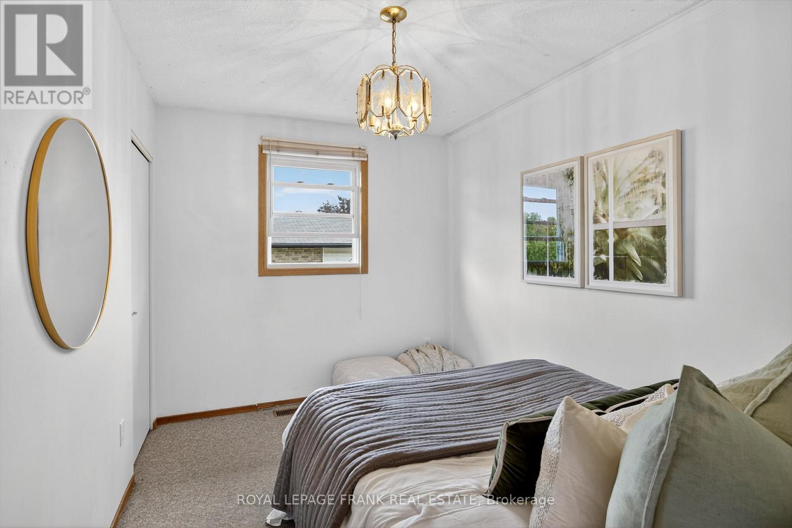 393 Southpark Drive, Peterborough, Ontario  K9J 1C1 - Photo 14 - X12545280