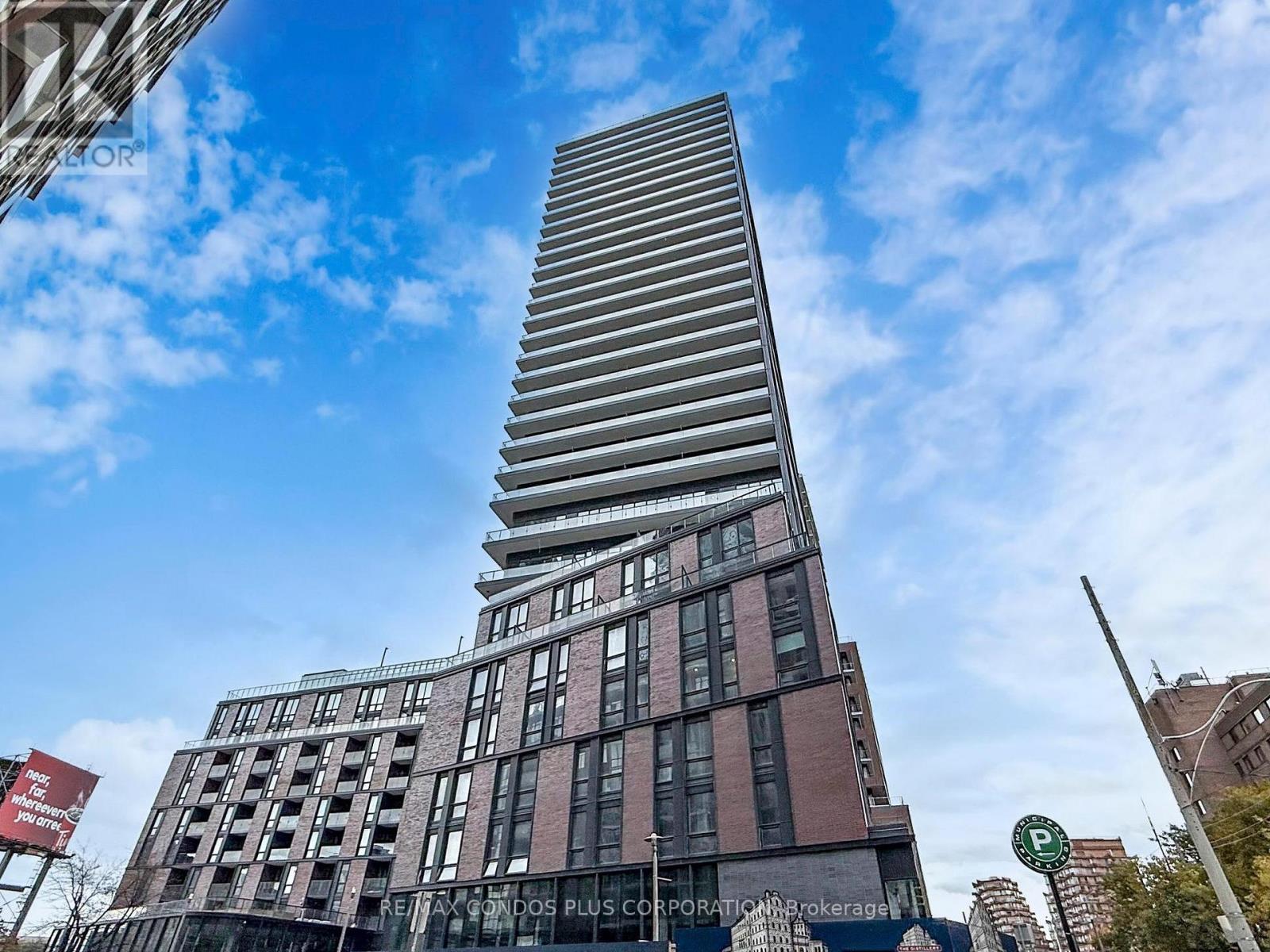 704 - 35 Parliament Street, Toronto, Ontario  M5A 1G1 - Photo 2 - C12630816