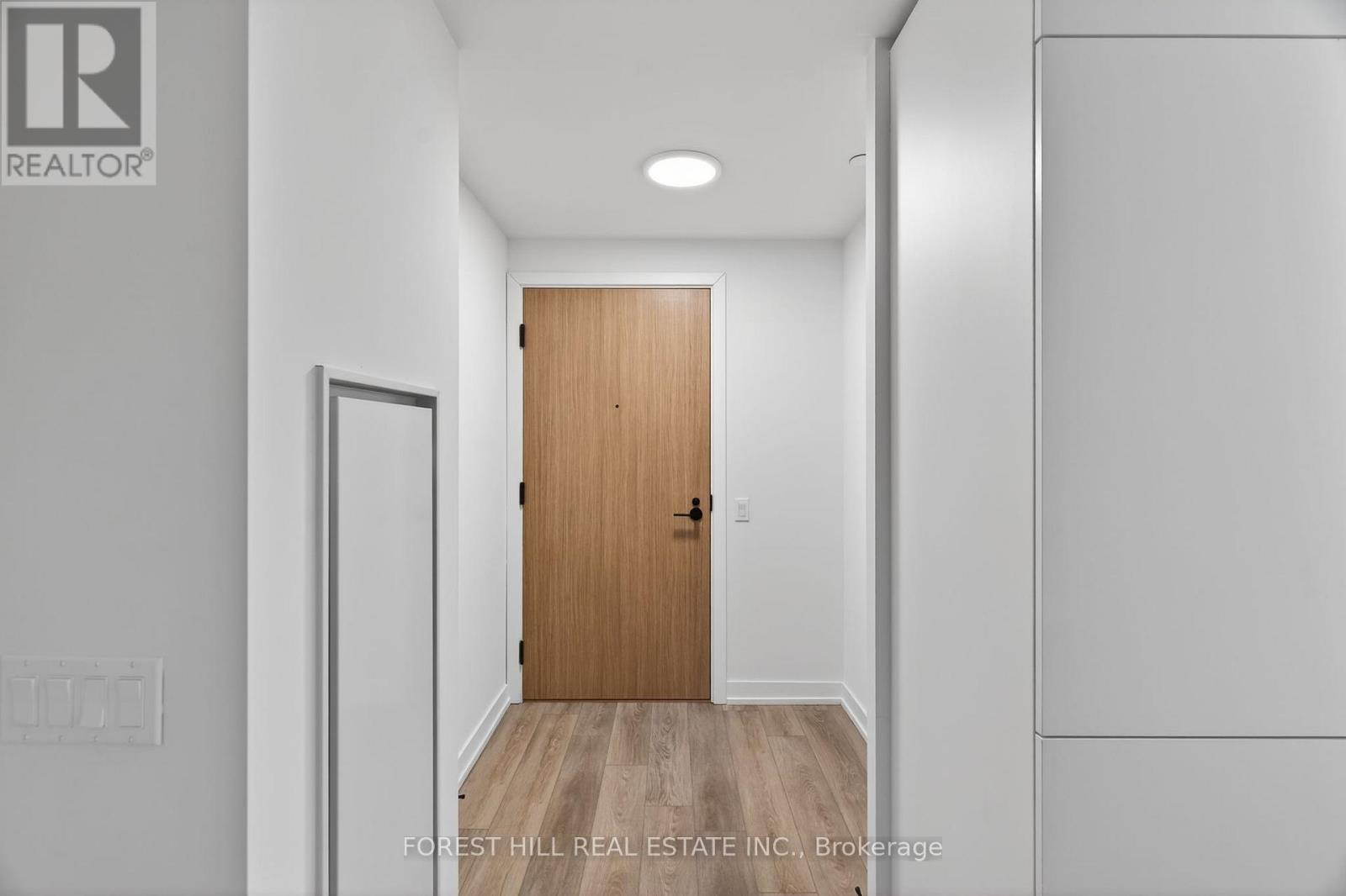 1304 - 35 Parliament Street, Toronto, Ontario  M5A 1G1 - Photo 2 - C12630910