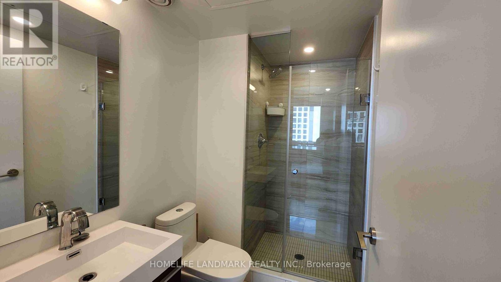 2410 - 39 Roehampton Avenue W, Toronto, Ontario  L2M 7L4 - Photo 10 - C12630956