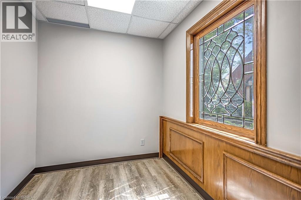 30 Brant Avenue Unit# B.3, Brantford, Ontario  N3T 3G6 - Photo 34 - 40696692