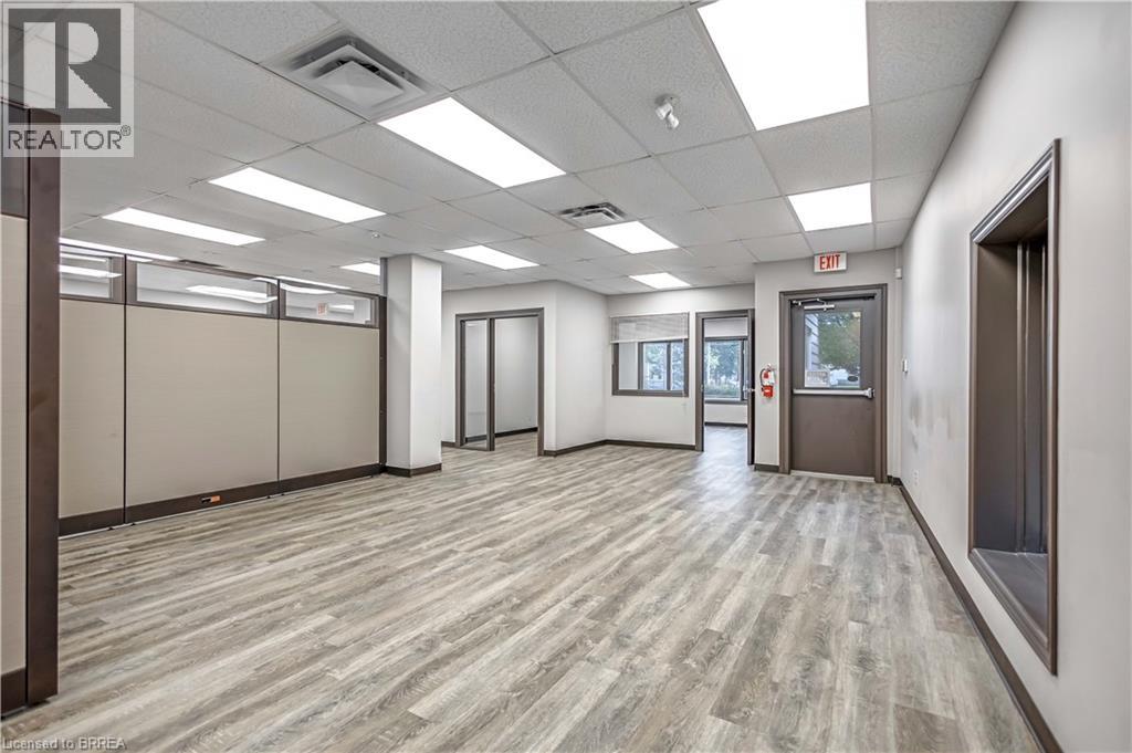 30 Brant Avenue Unit# B.3, Brantford, Ontario  N3T 3G6 - Photo 37 - 40696692