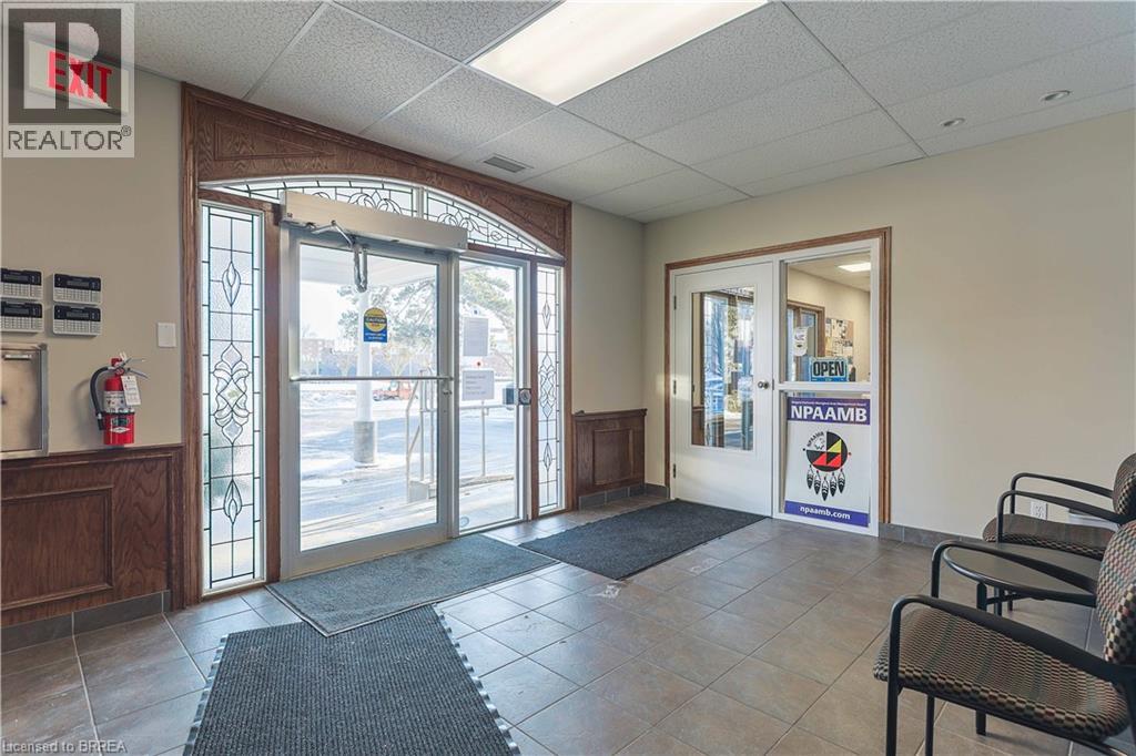 30 Brant Avenue Unit# B.3, Brantford, Ontario  N3T 3G6 - Photo 4 - 40696692