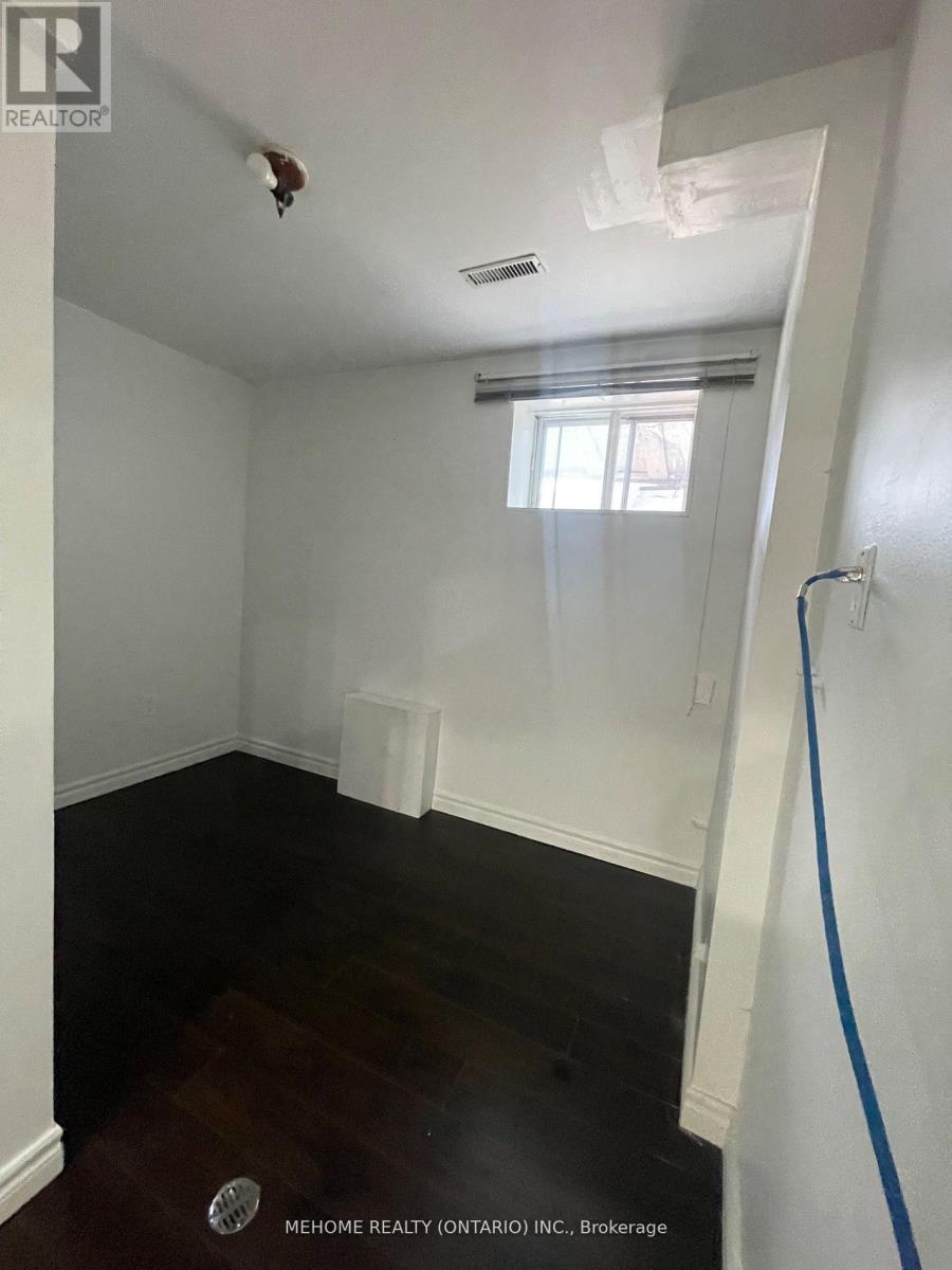 Ground - 51 Laxford Avenue, Toronto, Ontario  M1R 1M5 - Photo 5 - E12628524