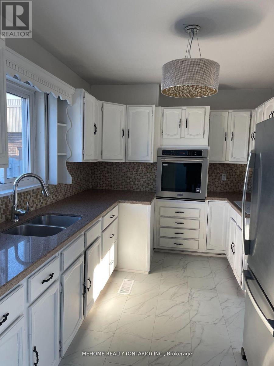 MAIN - 83 CORNWALLIS DRIVE, Toronto, Ontario