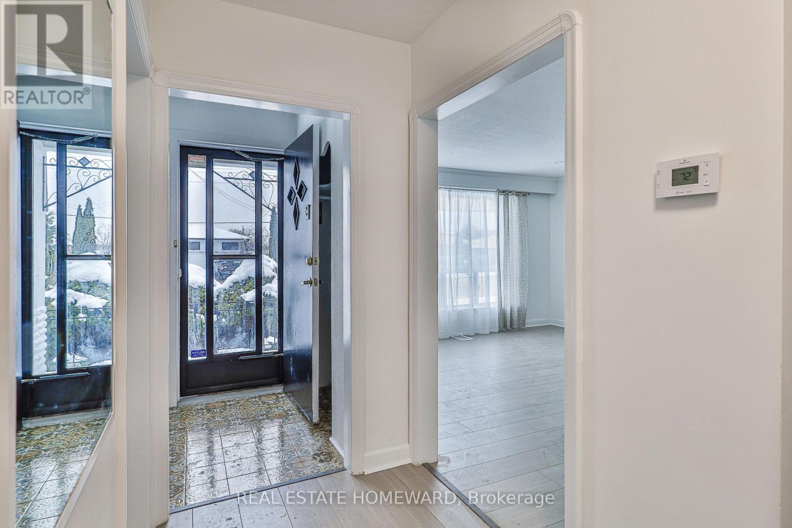 Main - 104 Crestwood Road, Vaughan, Ontario  L4J 1A6 - Photo 6 - N12630152