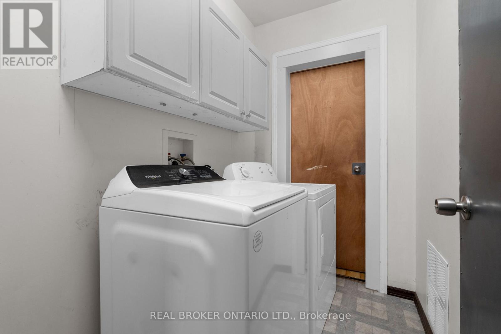 280 John Street, Orillia, Ontario  L3V 3H9 - Photo 19 - S12467241