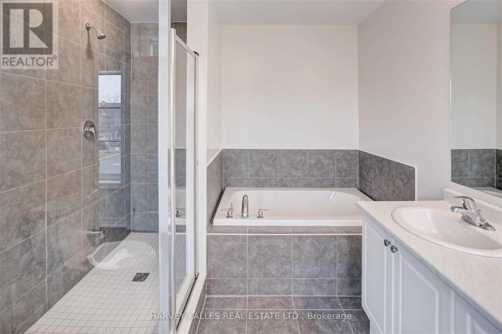 1 Luzon Avenue, Markham, Ontario  L6B 0M6 - Photo 26 - N12630846