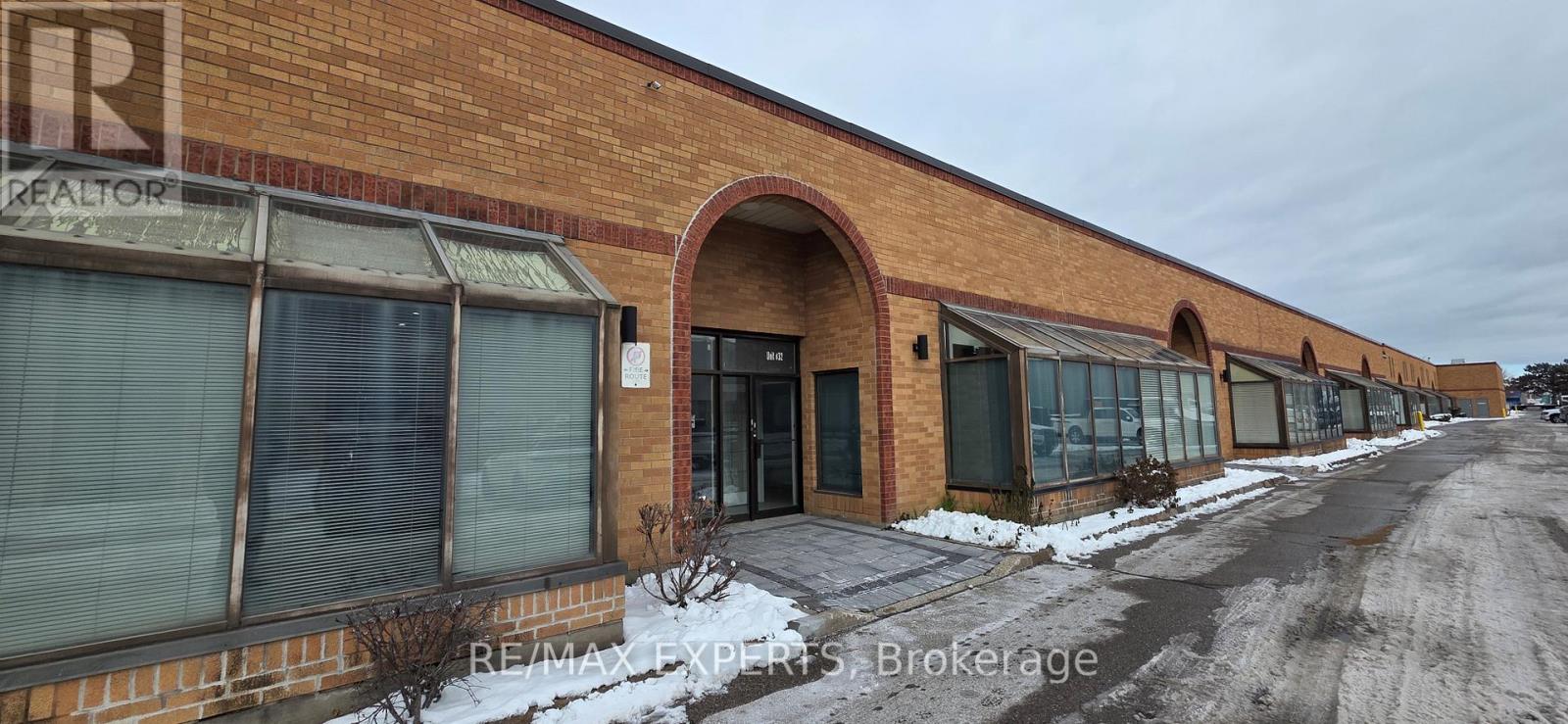 31 - 400 Creditstone Road, Vaughan, Ontario  L4K 3Z3 - Photo 2 - N12630872
