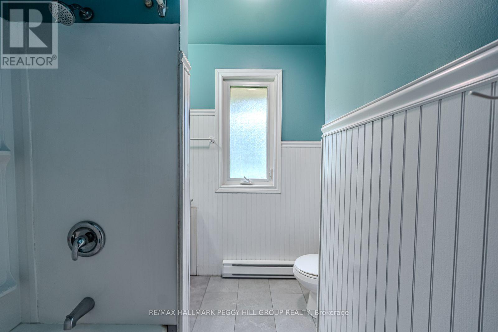 250 Sunnybrae Avenue, Innisfil (Stroud), Ontario  L9S 1J1 - Photo 8 - N12630896