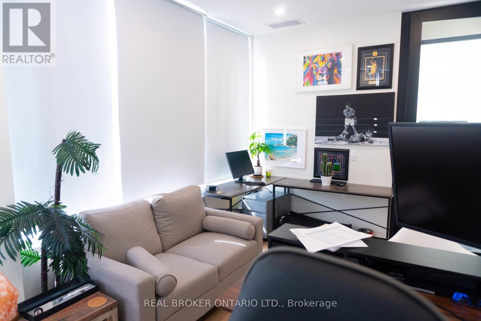 D201 - 28 Roytec Road, Vaughan, Ontario  L4L 8E4 - Photo 3 - N12630912