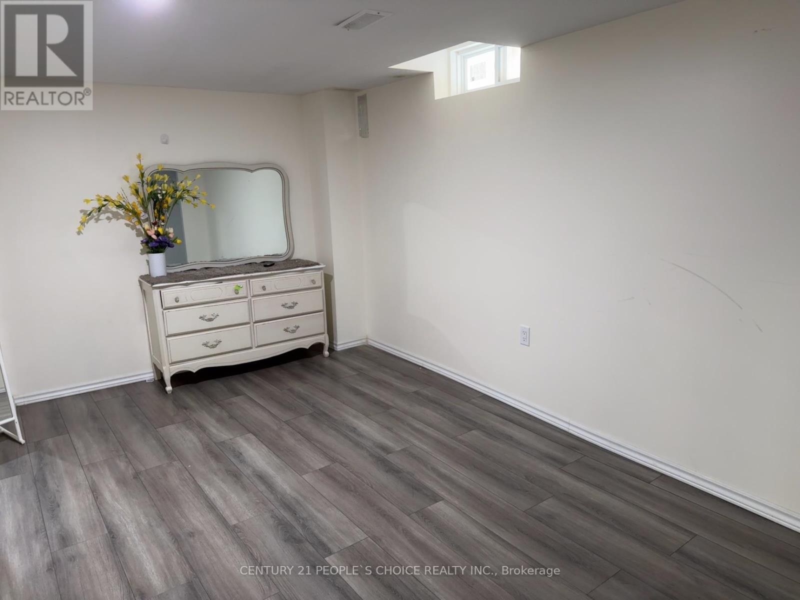 Bsmt - 118 Blackwell Crescent, Bradford West Gwillimbury (Bradford), Ontario  L3Z 4L4 - Photo 7 - N12630962