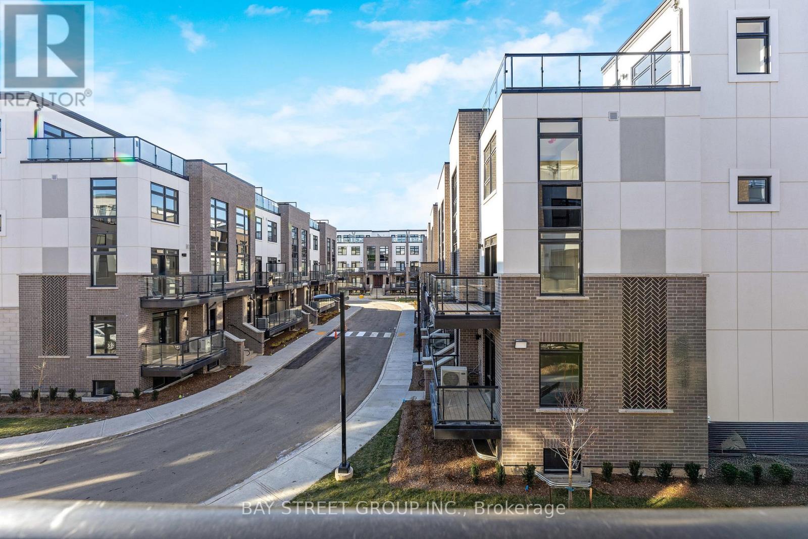 111 - 1573 Rose Way, Milton, Ontario  L9E 1N4 - Photo 16 - W12630926