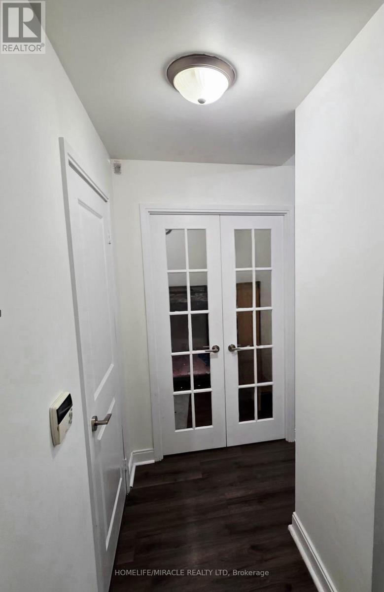 801 - 80 Absolute Avenue, Mississauga, Ontario  L4Z 0A2 - Photo 3 - W12630944