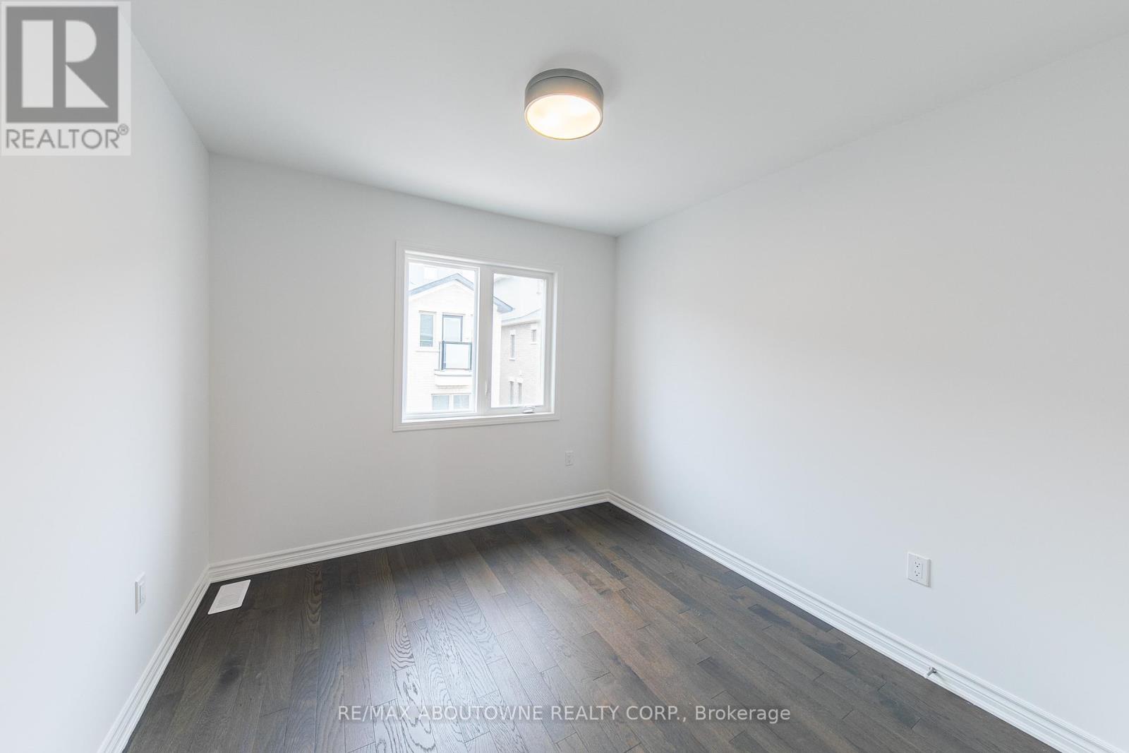 3028 Merrick Road, Oakville, Ontario  L6H 7Y2 - Photo 35 - W12630952