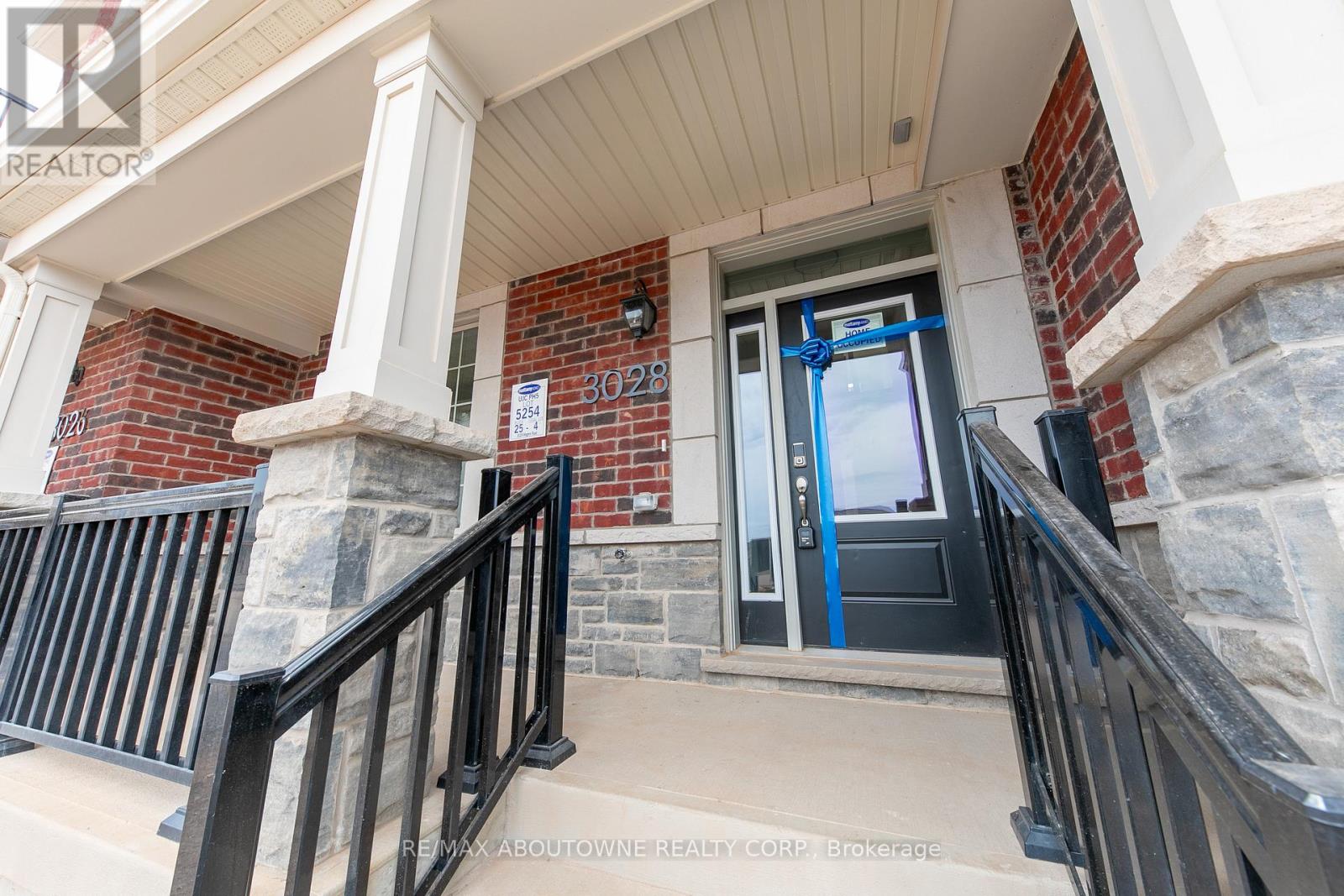 3028 Merrick Road, Oakville, Ontario  L6H 7Y2 - Photo 7 - W12630952