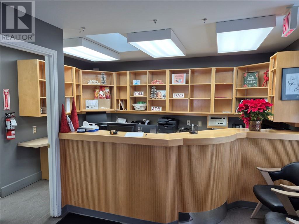 441 Lasalle, Sudbury, Ontario P3A 1W8 - Photo 2 - 2125895