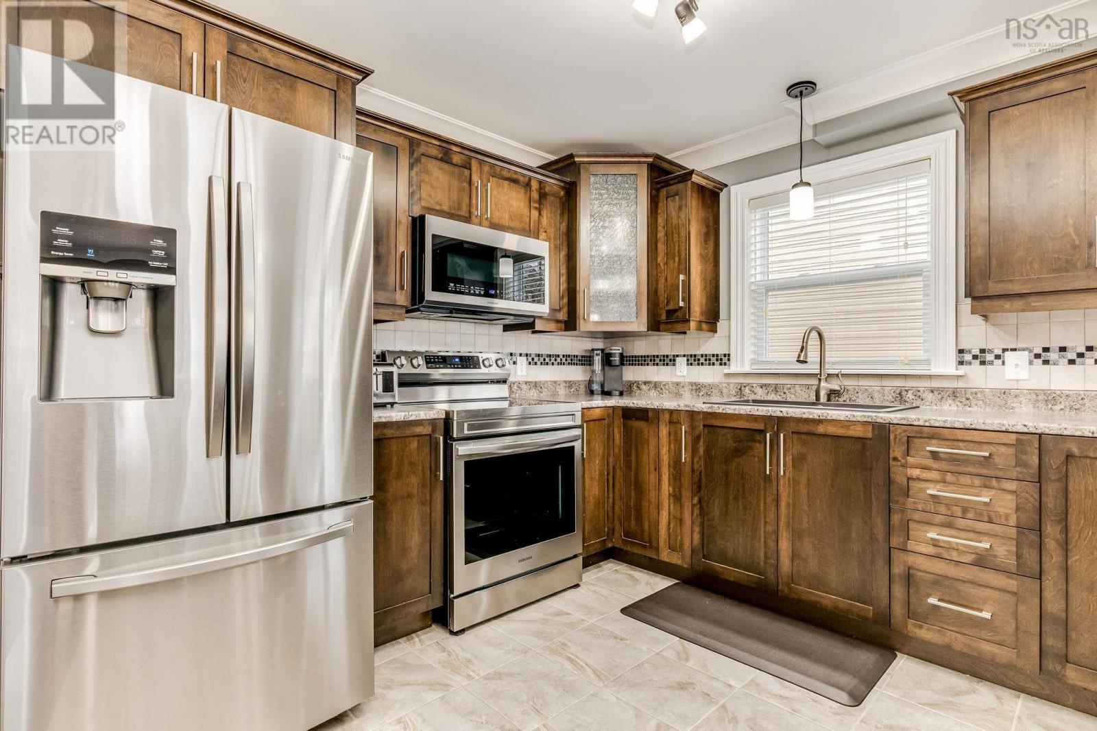 36 Avebury Court, Middle Sackville, Nova Scotia  B4E 0E9 - Photo 31 - 202529384