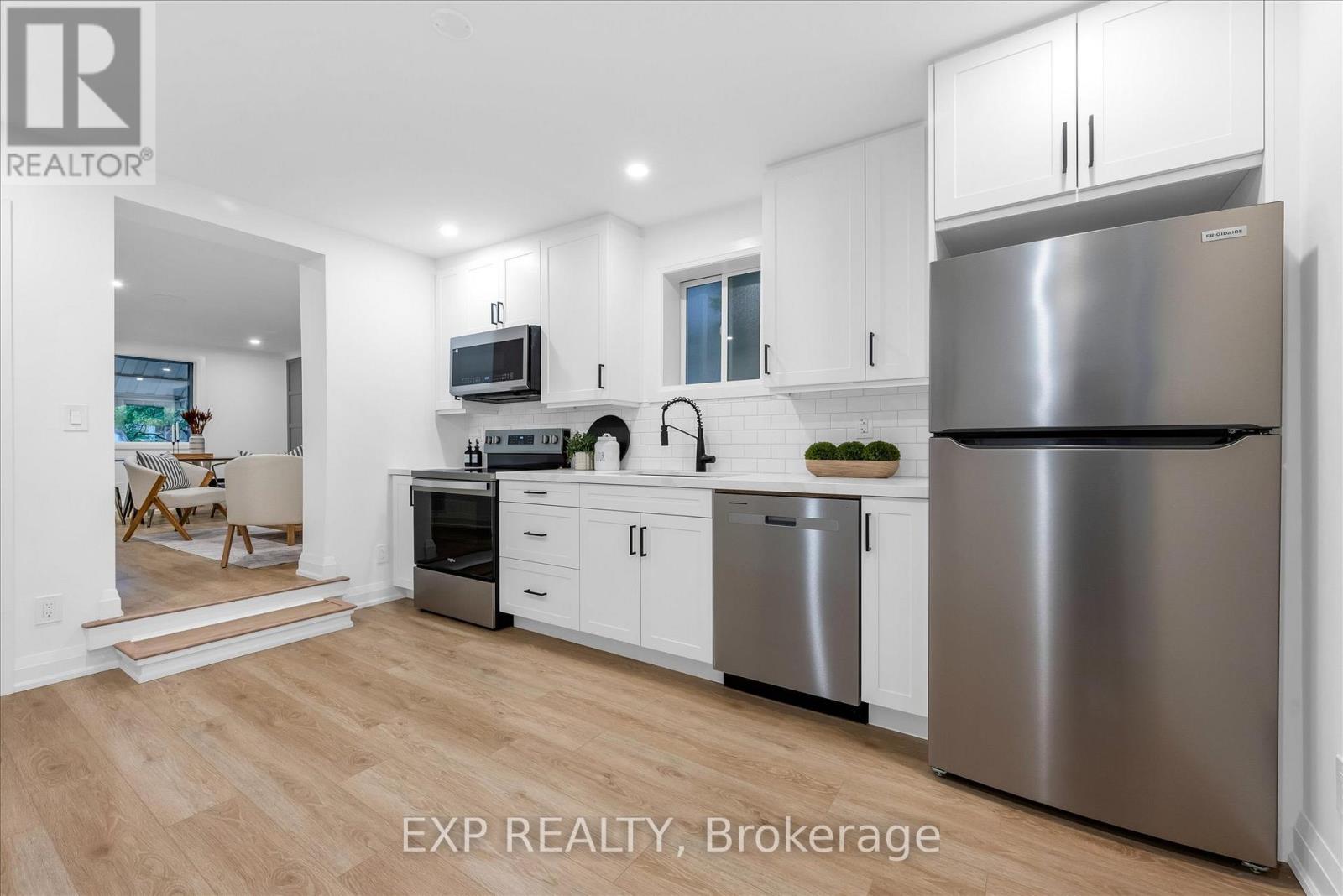 9 Ford Street, Hamilton, Ontario  L8N 2P4 - Photo 6 - X12630820