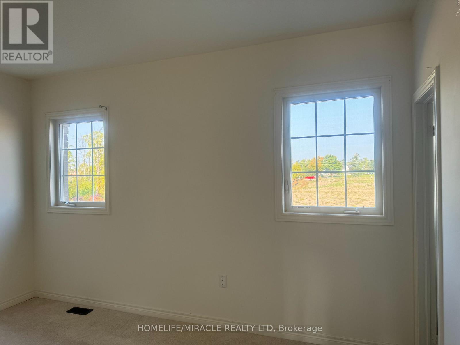 62 Holcomb Terrace, Hamilton, Ontario  L6R 3K3 - Photo 14 - X12630842