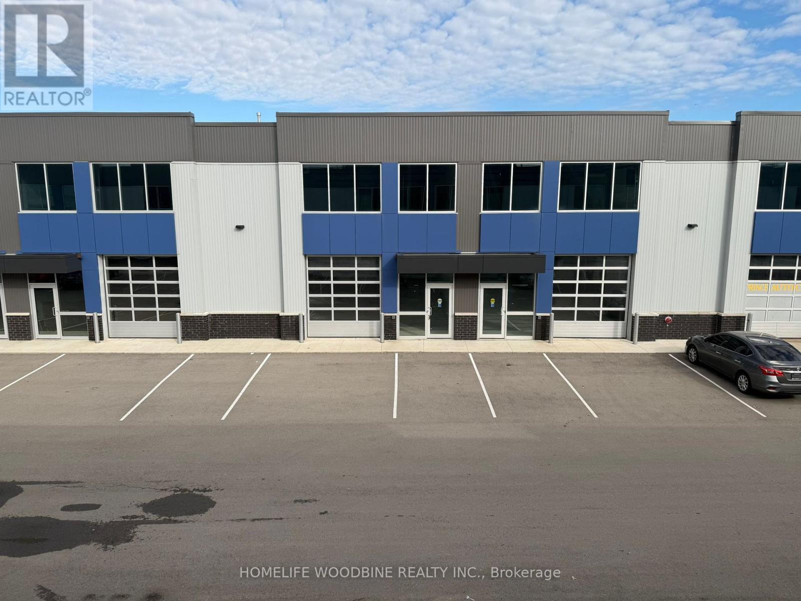 11 - 406 Pritchard Road, Hamilton, Ontario  L8P 4L9 - Photo 2 - X12630904