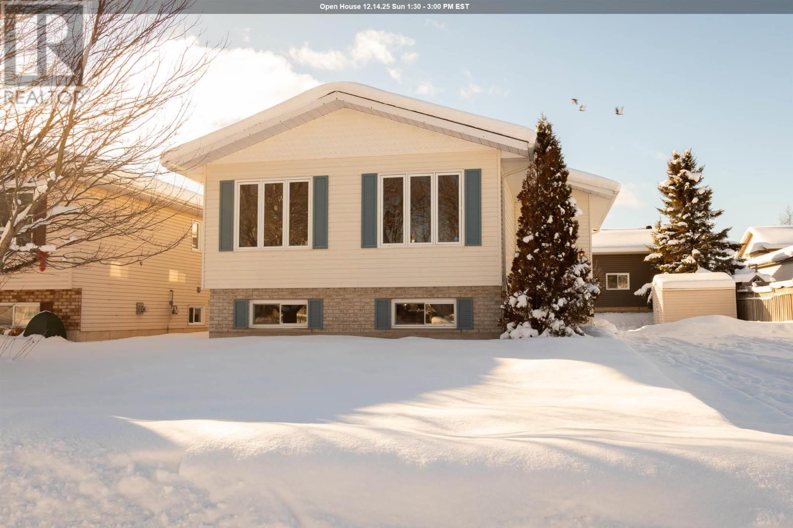 61 Muriel DR, Sault Ste. Marie, Ontario