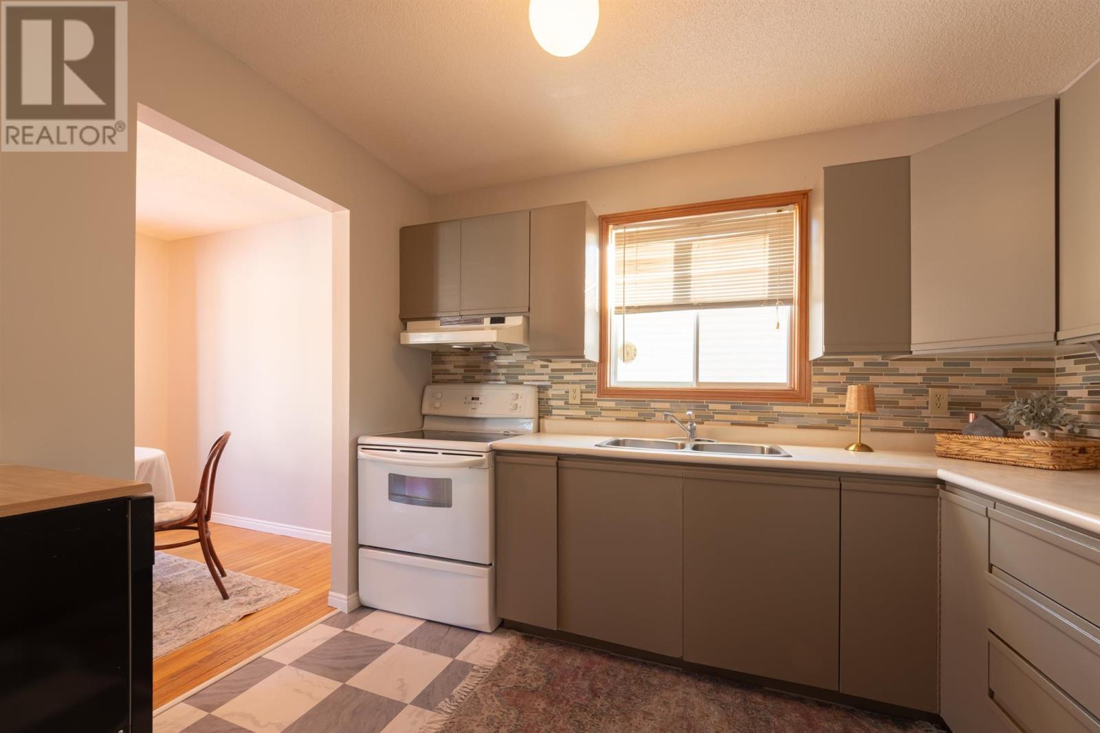 61 Muriel Dr, Sault Ste. Marie, Ontario P6A 6X4 - Photo 13 - SM253470