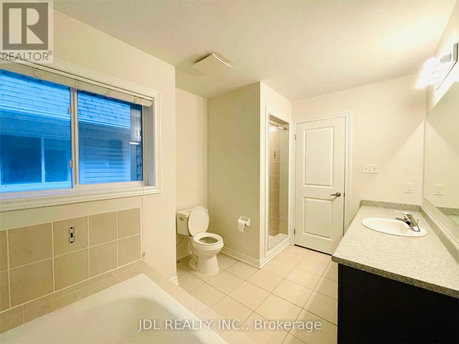 10 Benn Avenue, Georgina, Ontario  L4P 0G8 - Photo 22 - N12524506