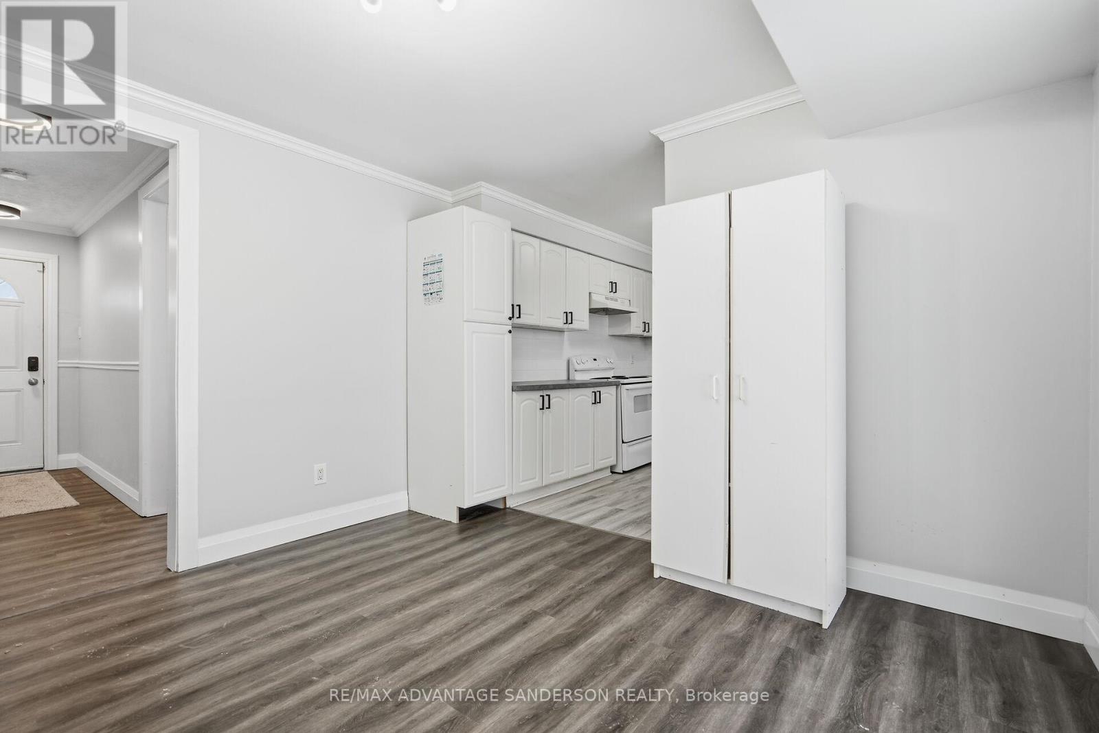 14 Tewksbury Crescent, London East, Ontario N5V 2M8 - Photo 13 - X12630960