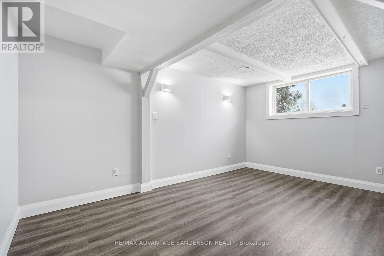 14 Tewksbury Crescent, London East, Ontario N5V 2M8 - Photo 26 - X12630960