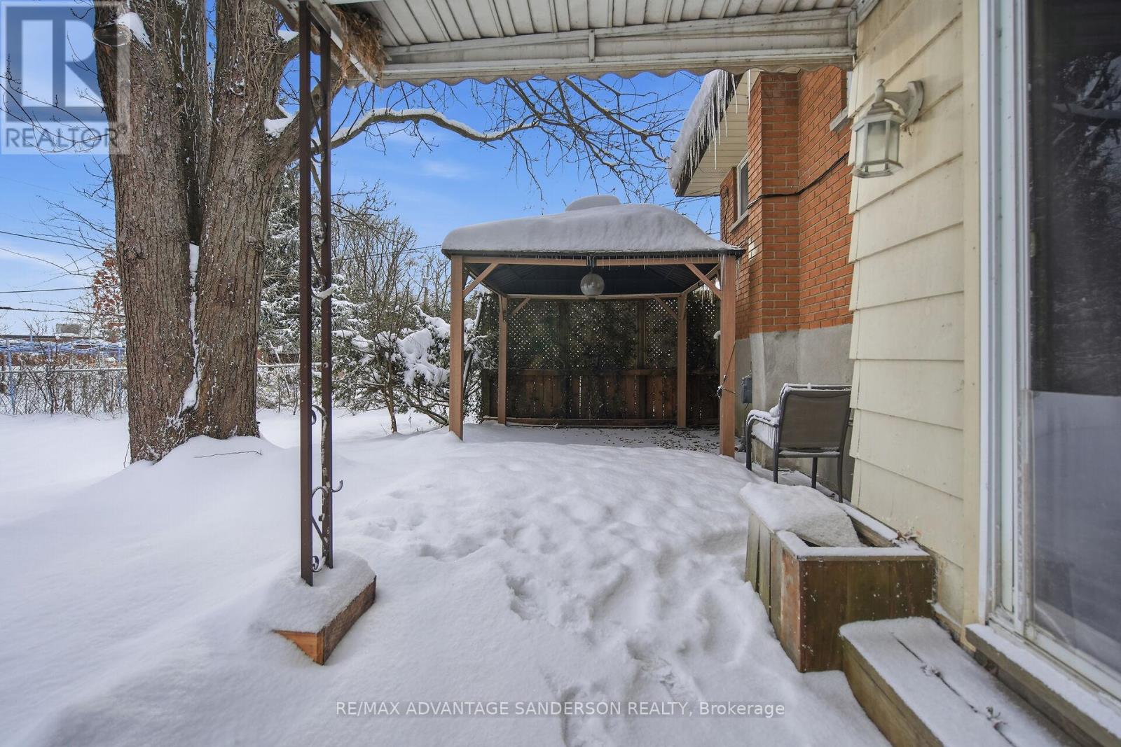 14 Tewksbury Crescent, London East, Ontario N5V 2M8 - Photo 30 - X12630960