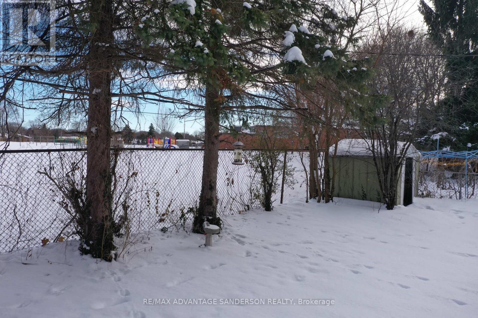 14 Tewksbury Crescent, London East, Ontario N5V 2M8 - Photo 7 - X12630960