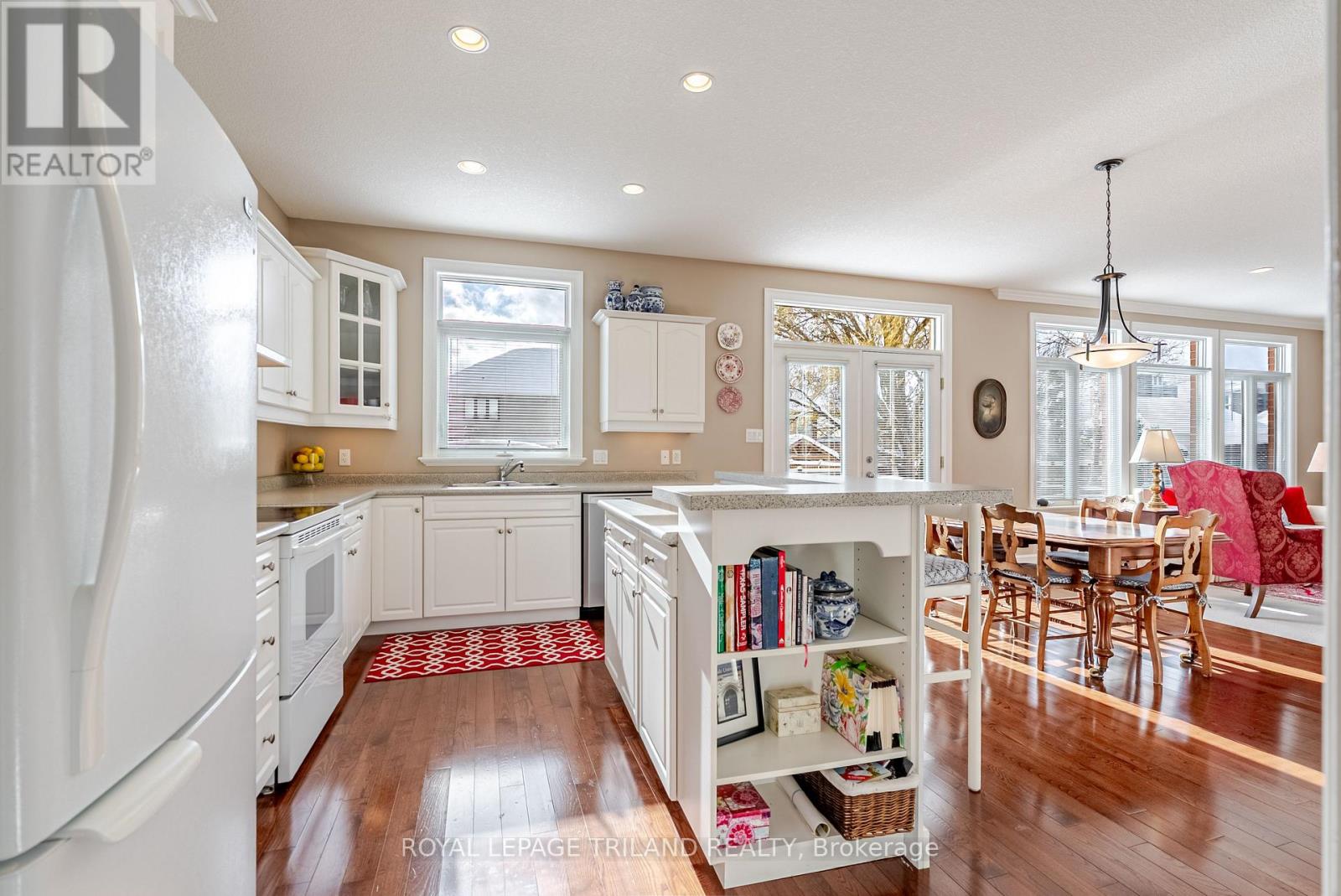 914 Collins Drive N, London South, Ontario  N6K 4X6 - Photo 13 - X12630970