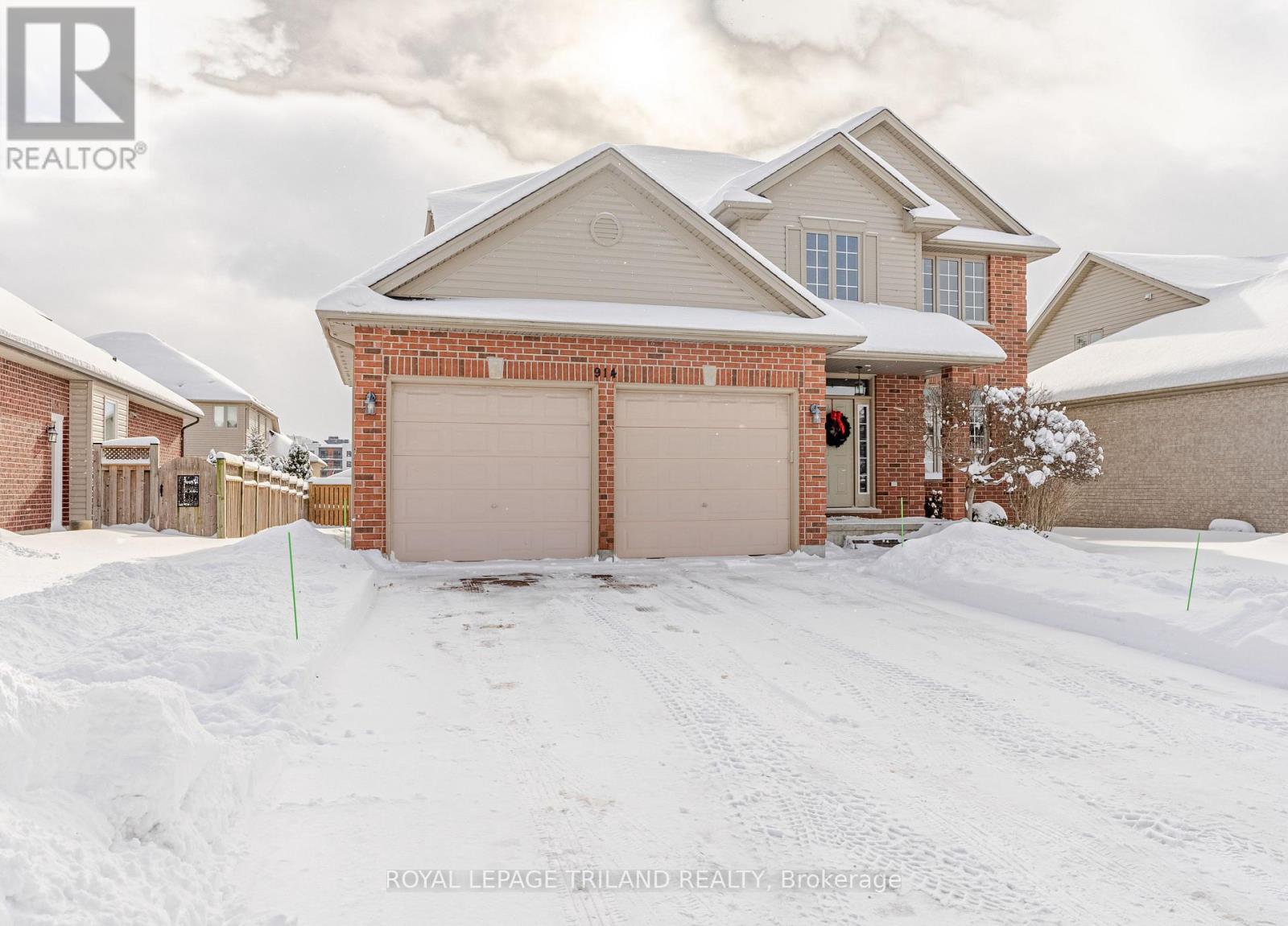 914 Collins Drive N, London South, Ontario  N6K 4X6 - Photo 3 - X12630970