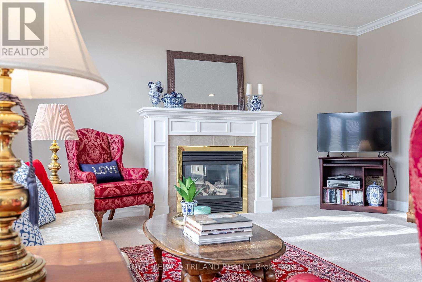 914 Collins Drive N, London South, Ontario  N6K 4X6 - Photo 9 - X12630970