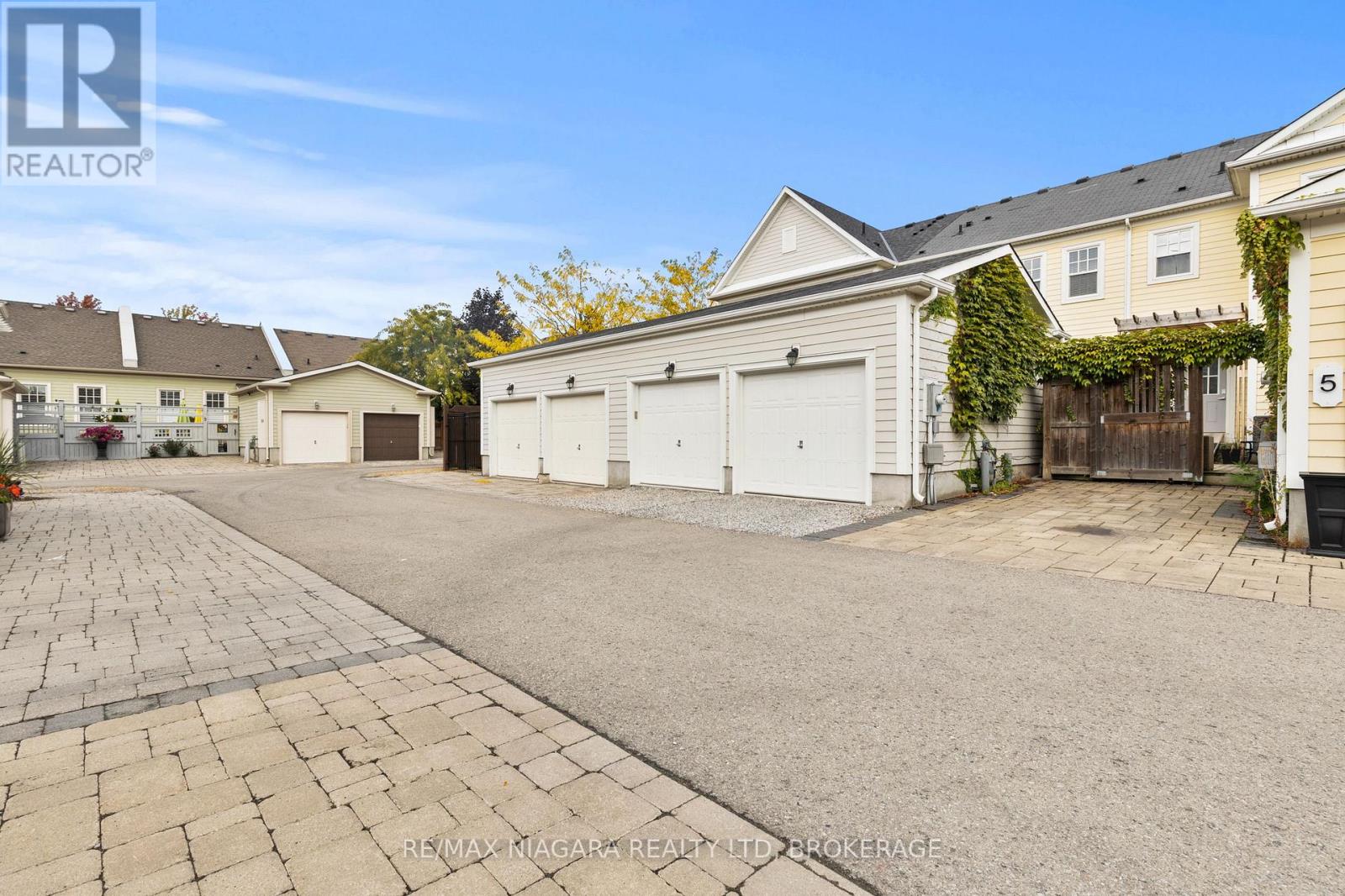 3 Blackbird Street, Niagara-On-The-Lake (Town), Ontario  L0S 1J0 - Photo 5 - X12630988