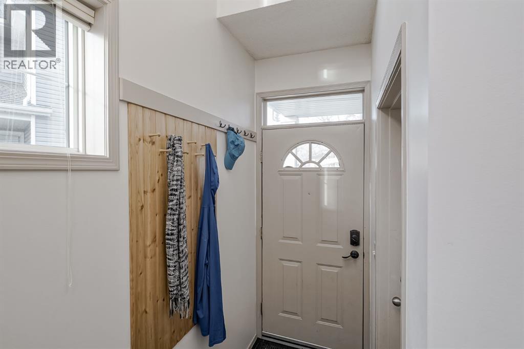 104, 39 Hidden Creek Place Nw, Calgary, Alberta  T3A 6B9 - Photo 7 - A2267172