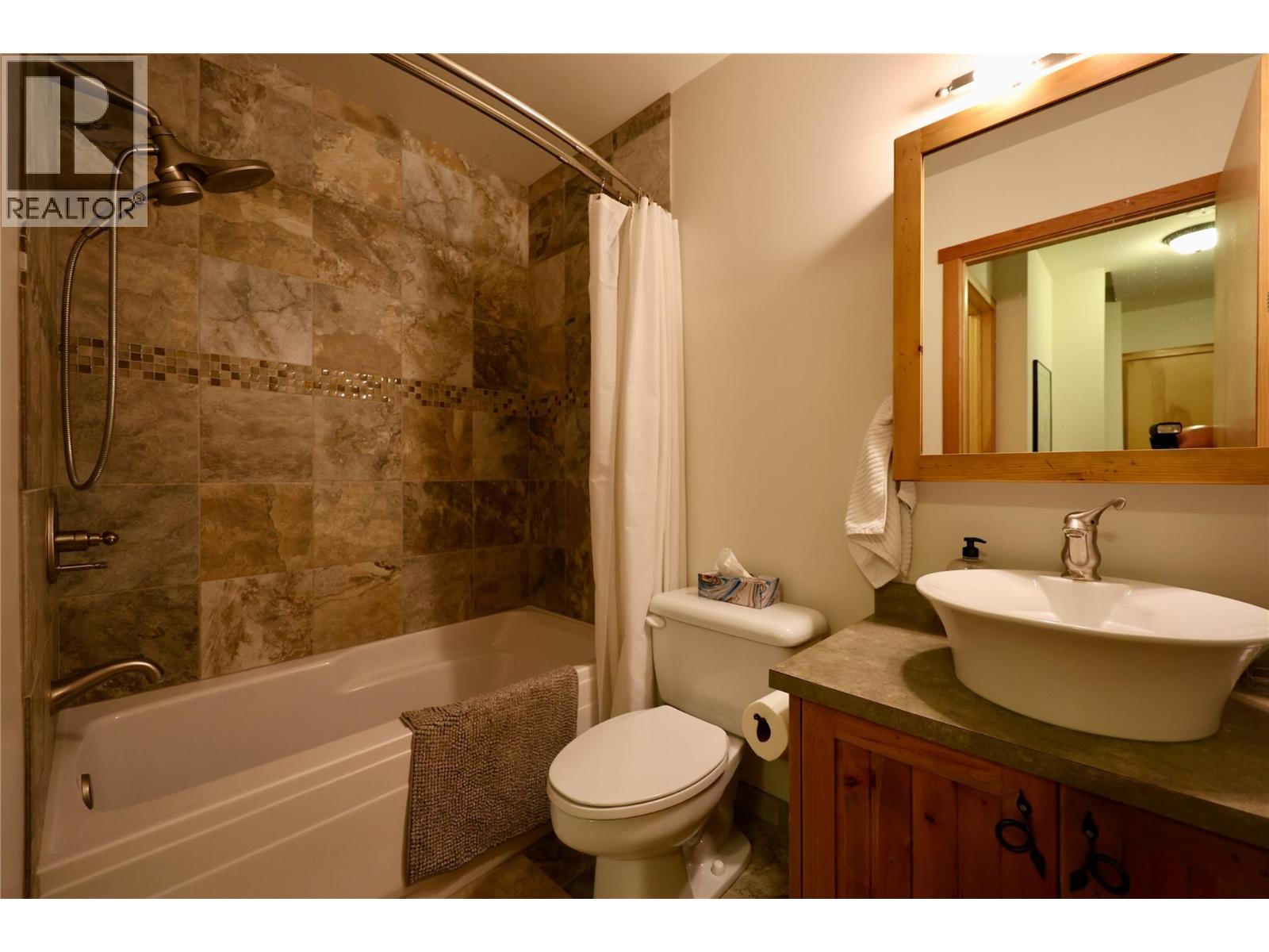 1336 Palliser Trail Unit# 9, Golden, British Columbia V0A 1H0 - Photo 26 - 10371074