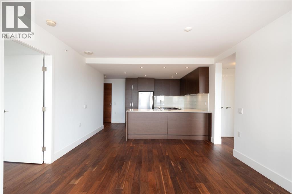 703 111 E 13th Street, North Vancouver, British Columbia  V7L 0C7 - Photo 4 - R3073484