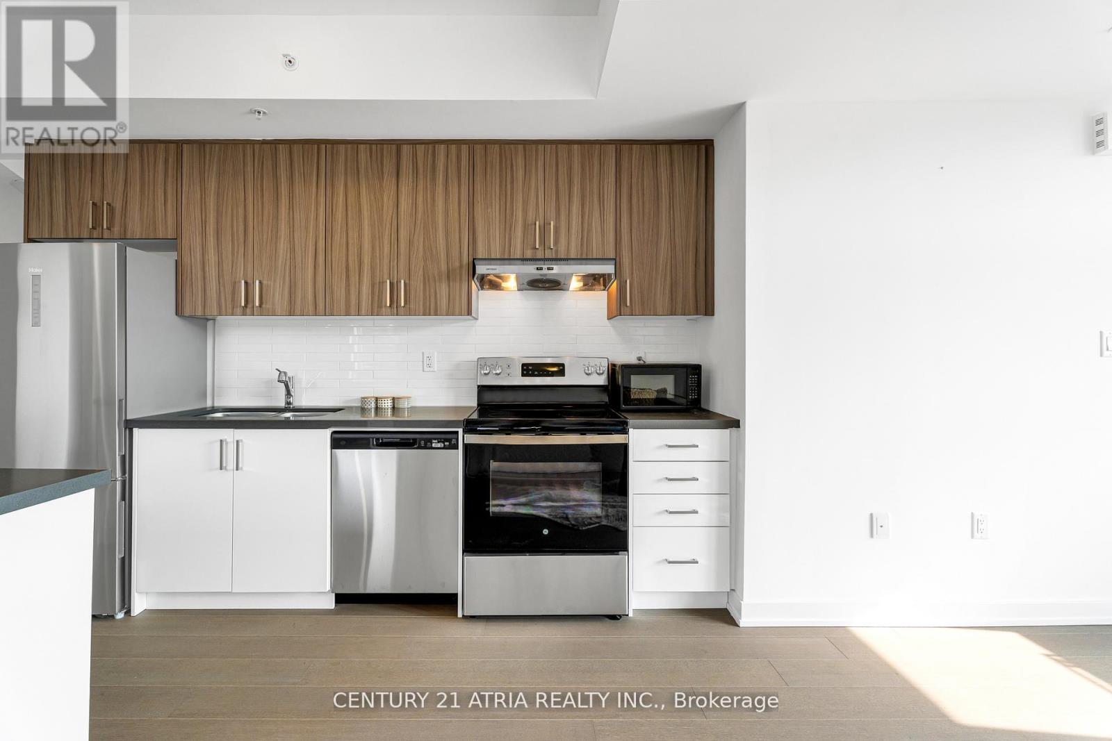 8 - 184 Angus Drive, Ajax, Ontario L1S 0G5 - Photo 6 - E12630972