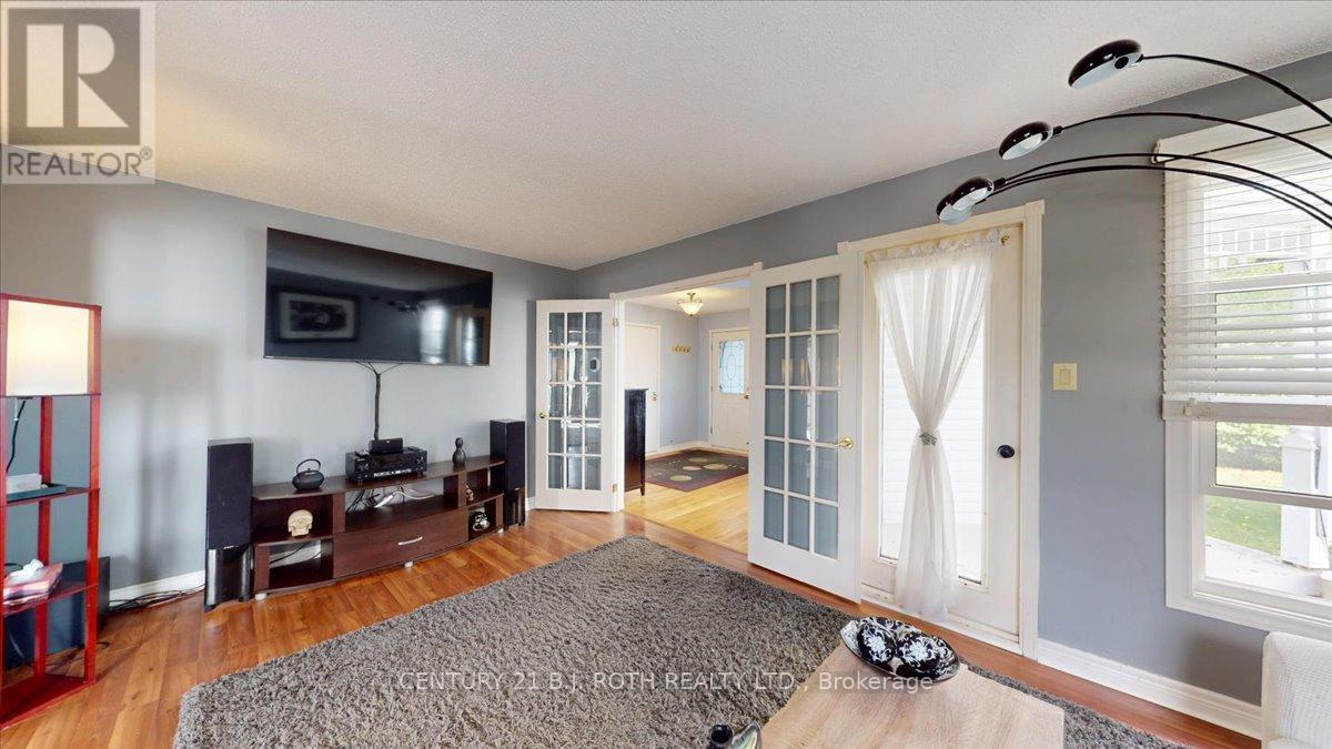 995 Linden Street, Innisfil, Ontario  L9S 1W4 - Photo 10 - N12508644