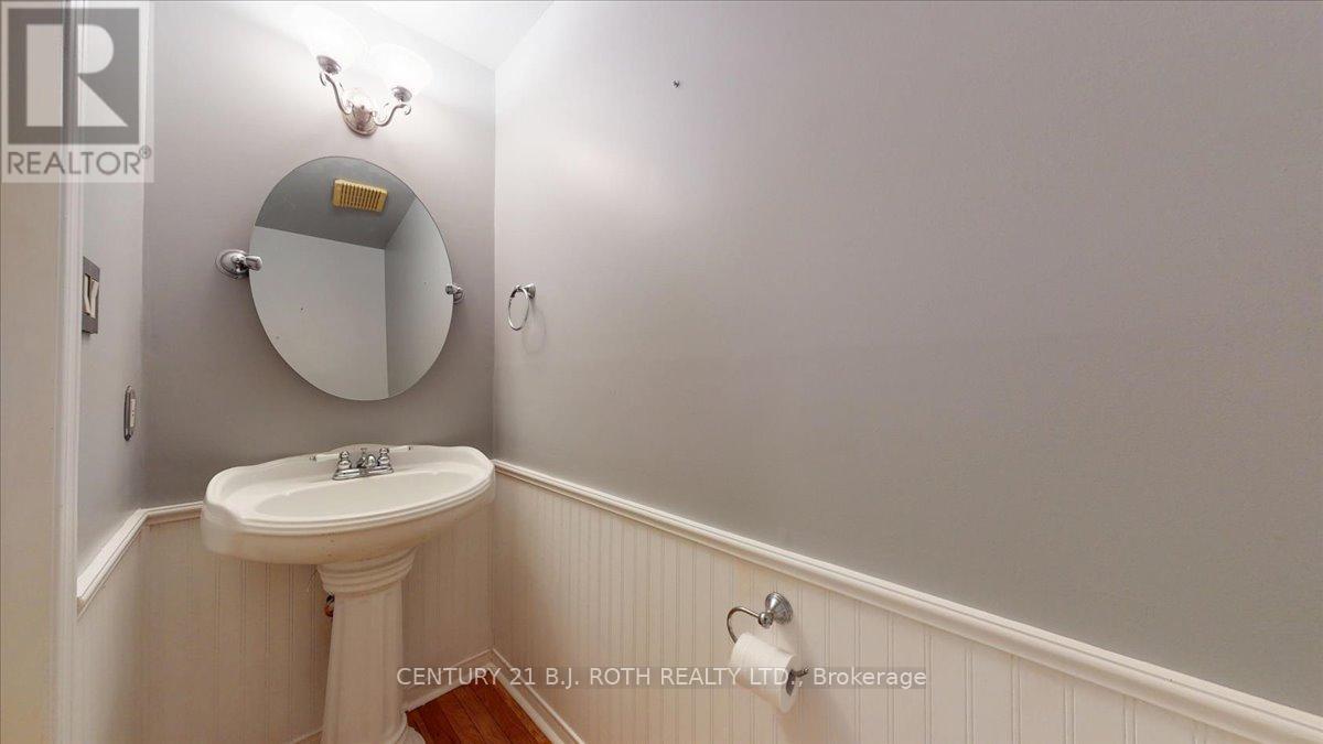 995 Linden Street, Innisfil, Ontario  L9S 1W4 - Photo 18 - N12508644