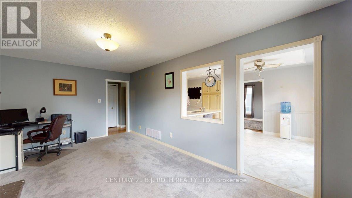 995 Linden Street, Innisfil, Ontario  L9S 1W4 - Photo 17 - N12508644