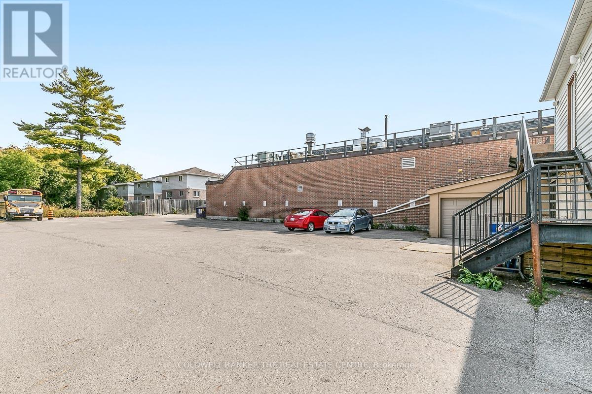 19423 Yonge Street, East Gwillimbury, Ontario  L9N 1L8 - Photo 22 - N12630978