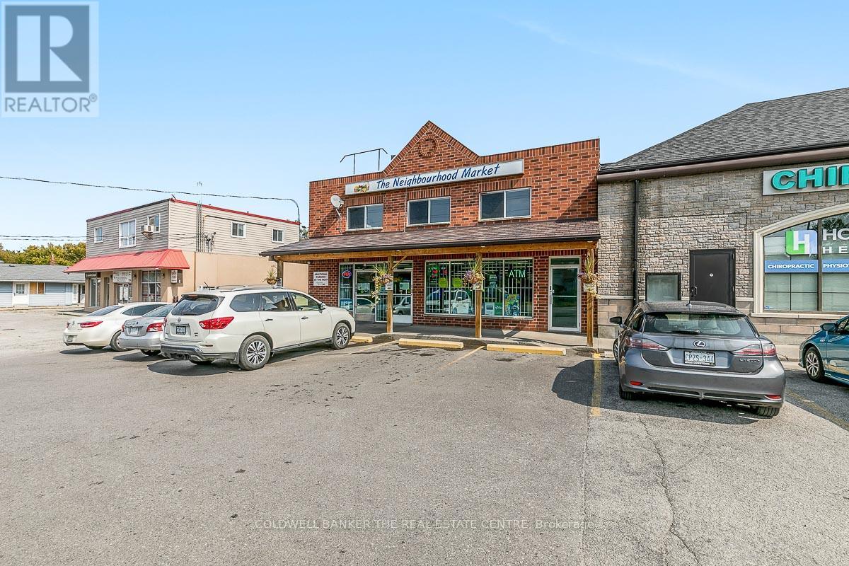 19423 Yonge Street, East Gwillimbury, Ontario  L9N 1L8 - Photo 4 - N12630978