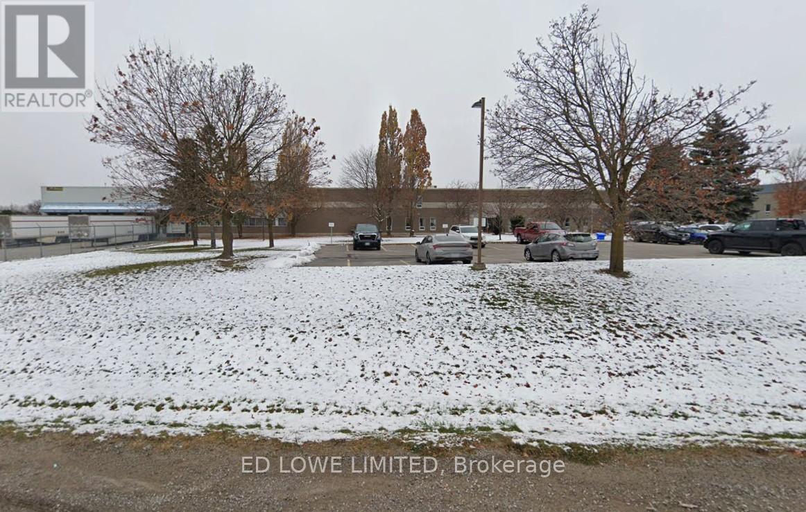 420 WELHAM ROAD, Barrie, Ontario