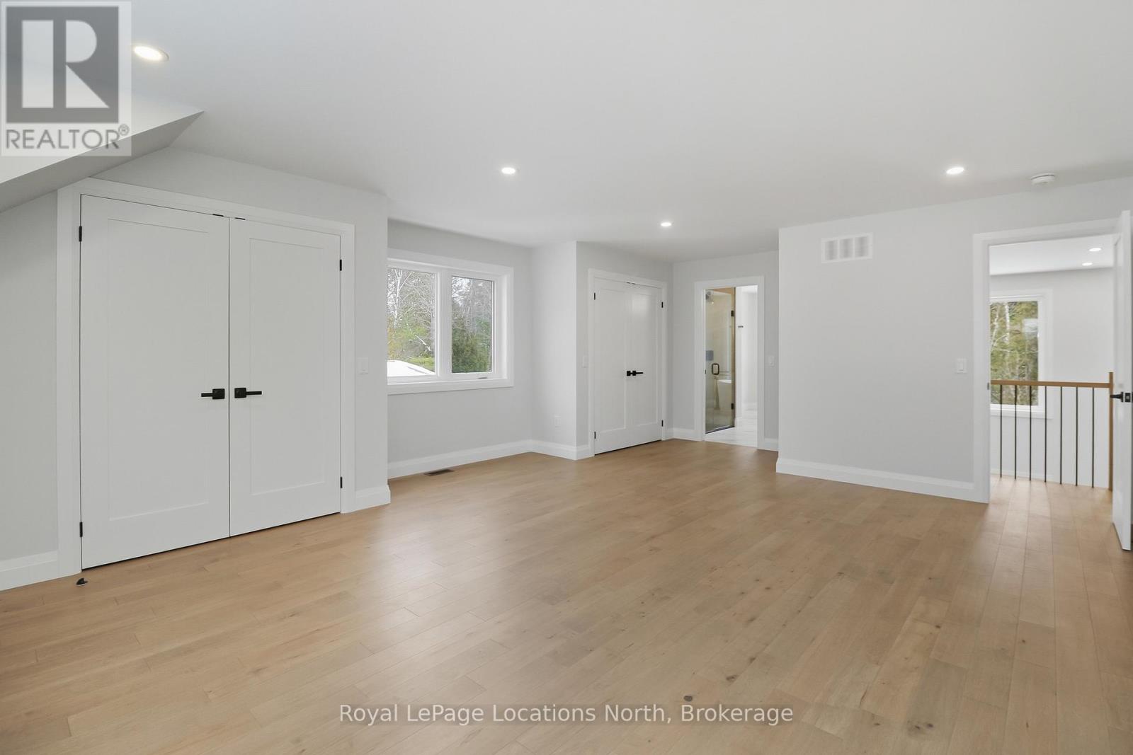 118 Valerie Crescent, Wasaga Beach, Ontario  L9Z 2P8 - Photo 30 - S12631176