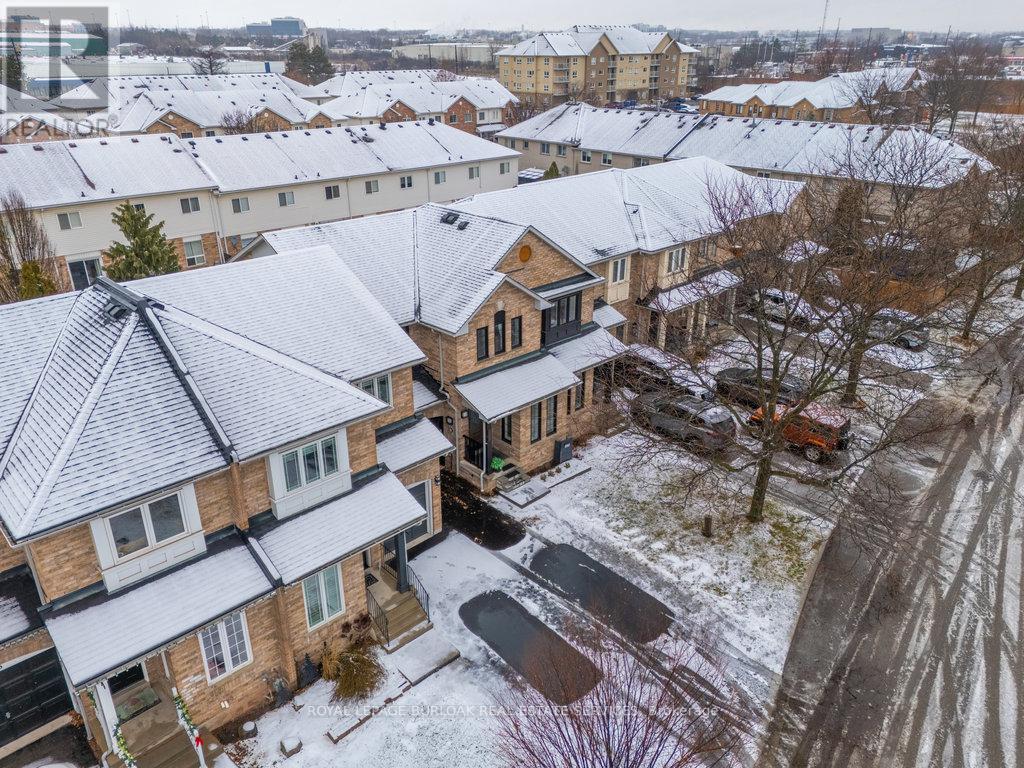 4429 Vallence Drive, Burlington, Ontario  L7L 6J8 - Photo 44 - W12630976