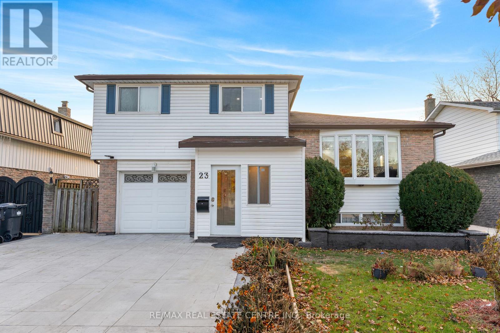 23 JEFFERSON ROAD, Brampton, Ontario